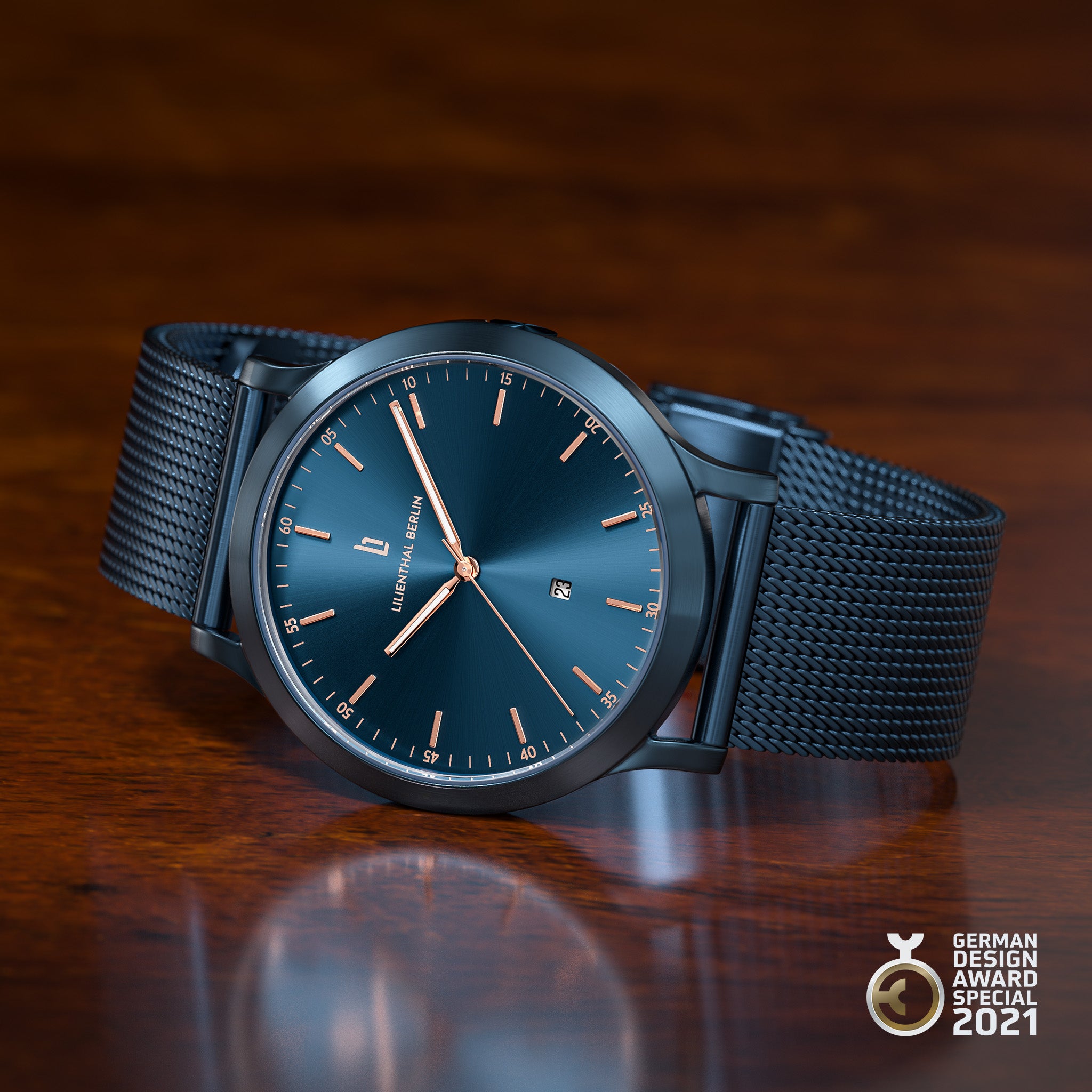 Huxley – Blue Rose Gold