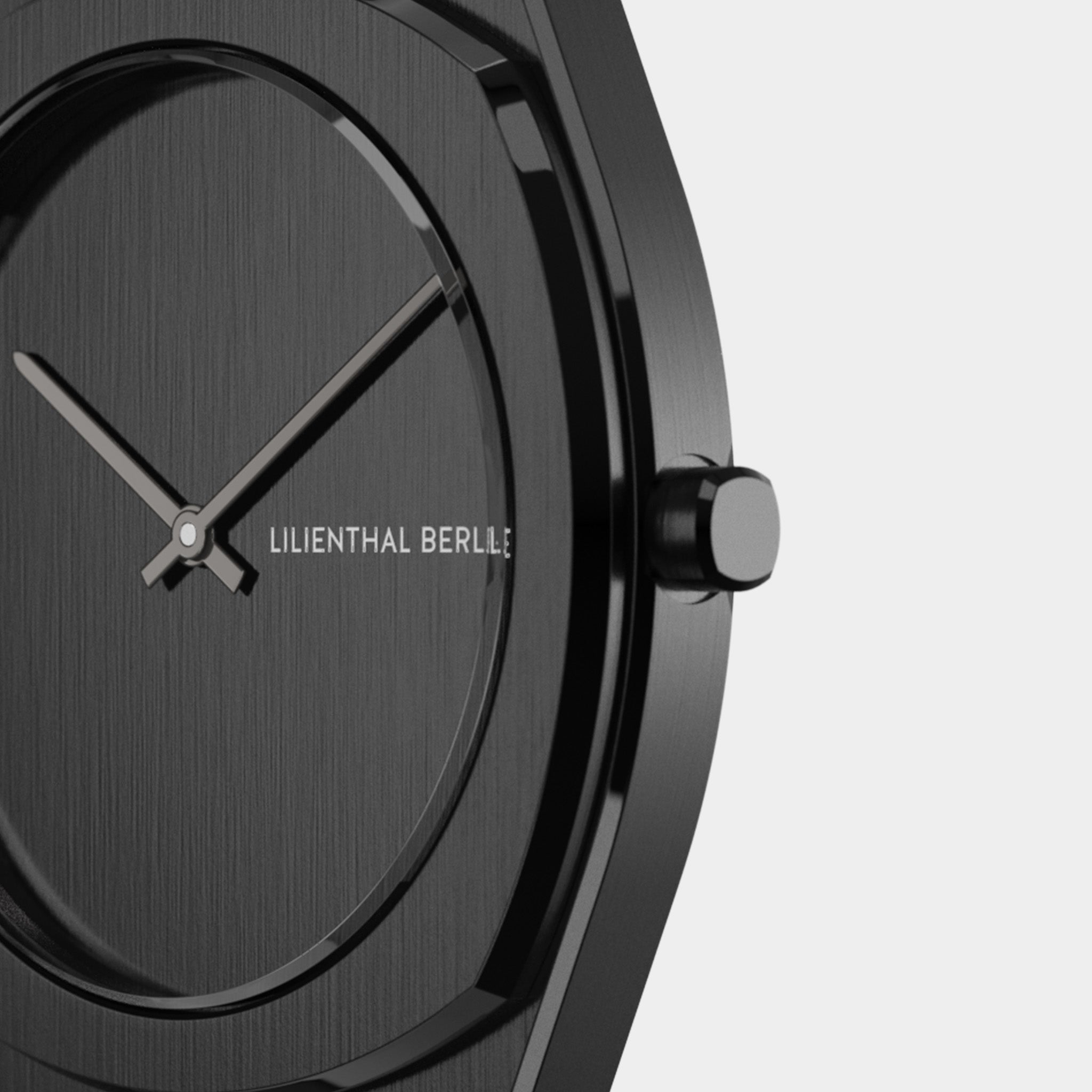 Nuvora – Mono Black