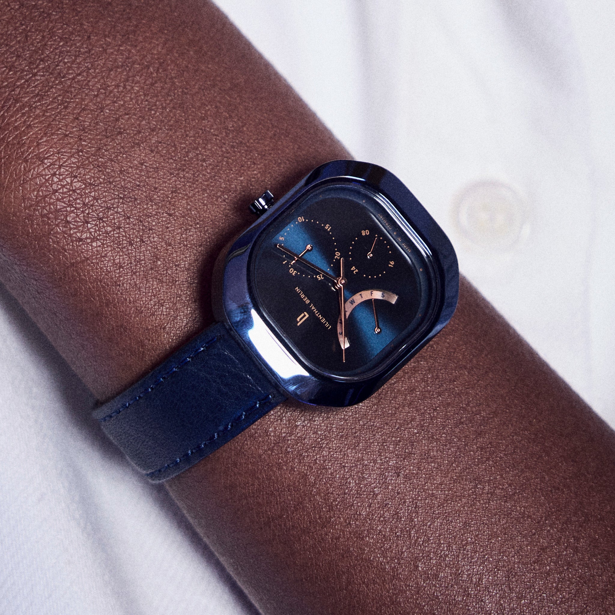 Multimatica – Blue Rose Gold