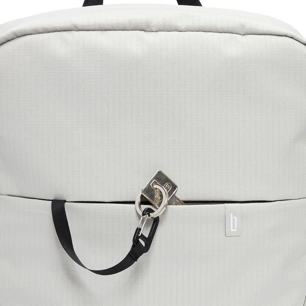 Urbaneer 3-in-1 Daypack Recycled Polyester Chalk - Lilienthal Berlin