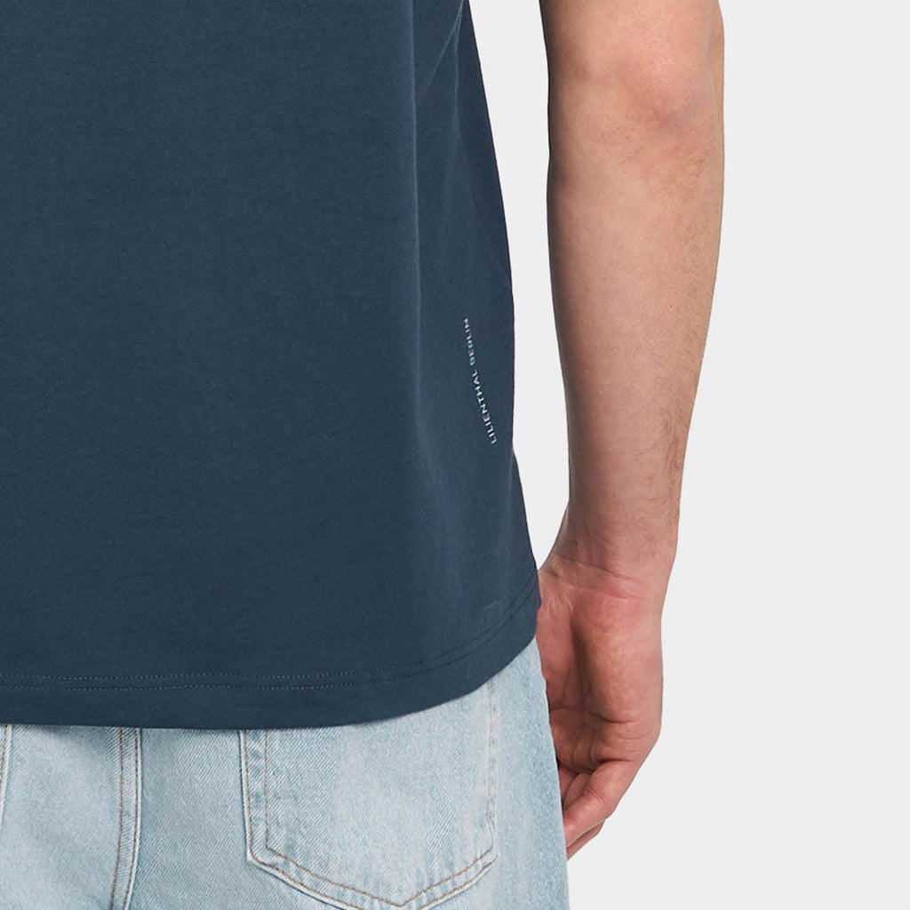 Circular T-Shirt – Navy